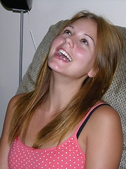 Cute And Innocent Looking Teen Spreads Nude