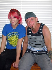 Hot Emo Teen Girlfriend Abby Giving CFNM Handjob