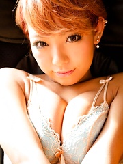 Nice short-haired japanese babe Hikari